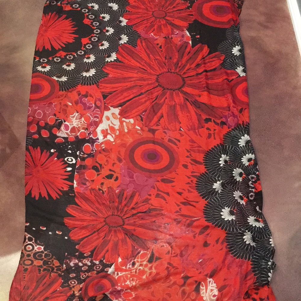 GORGEOUS DESIGUAL VISCOSE SCARF NWT